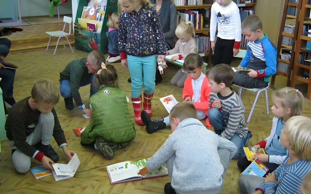 Pierwsza wizyta w bibliotece