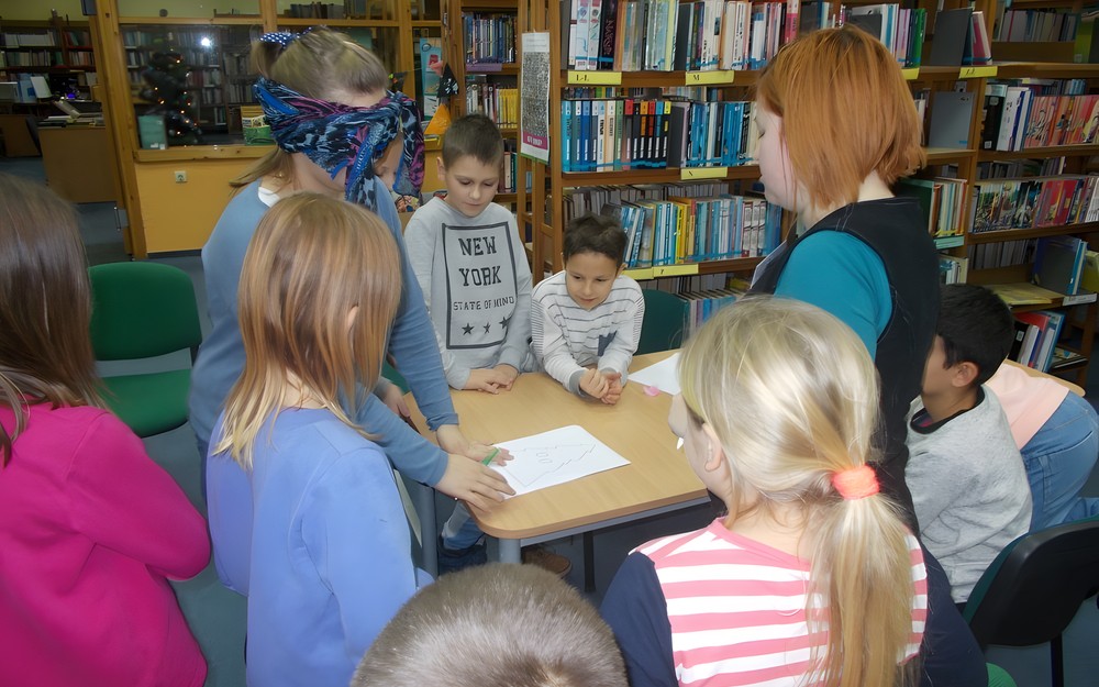 Skąd Mikołaj bierze prezenty?