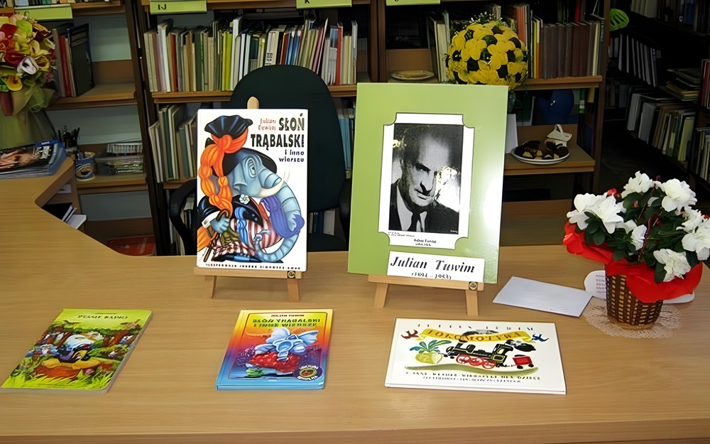 Wesoła lokomotywa z wierszami Juliana Tuwima
