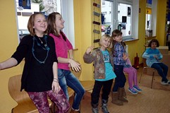 Ferie zimowe - WESOŁE ZABAWY