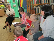 Tydzień Bibliotek rozpoczęliśmy głośnym czytaniem książek