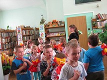 11 maja zabawy z Koziołkiem Matołkiem pt. „W Pacanowie Kozy kują”