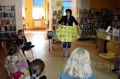 W BIBLIOTECE NA IMIENINACH