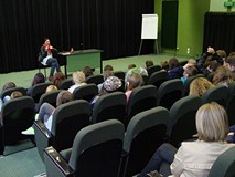 Fabicka o seksie, truchcie i ortodoncji