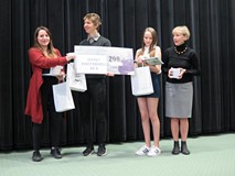 Drużyna ze Szkoły Podstawowej nr 9