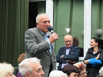Publiczność zgromadzona na spotkaniu z Piotrem Polechońskim