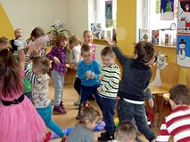 Bitwa na gazetowe śnieżki