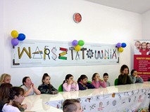 Feriowicze na warsztatach w Yellow Park