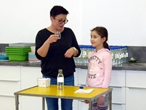 Feriowicze na warsztatach w Yellow Park