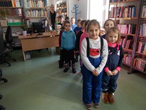 Przedszkolaki w czytelni naszej filii