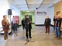 Poeta z Grupy Literomograf prezentuje swoją twórczość