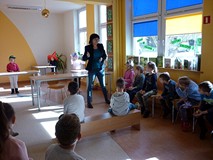 Bajkowe postacie - Smok, czarownica i Leśna Wróżka zostały wybrane, czekają na dzieci, które po wylo