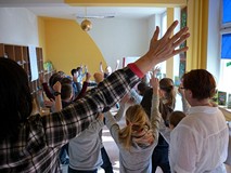 Na zakończenie spotkania - sylabowe HEJSAN, HOPSAN