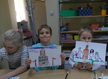 Świetne rysunki zabytków Koszalina i uśmiechnięte buziaki dzieci