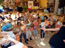 Wesołe zabawy ruchowe na koniec spotkania