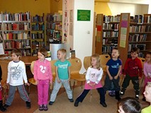 Poranek z bajką-poczytajką