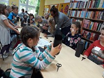 Dzieci w trakcie warsztatów.