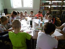 Tworzymy scenerię, bohaterów i wymyślamy historię....