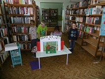 Przedstawienie czas zacząć...