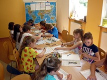 Dzieci rysują swoją wizytówkę - DŁOŃ w 3D