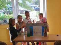 Przedstawienie w teatrzyku papierowym - KOSZALIŃSKI SMOK