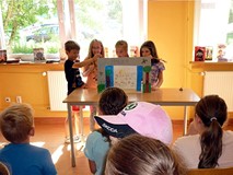 Przedstawienie w teatrzyku papierowym - KOSZALIŃSKI SMOK