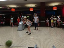 W kręgielni w Galerii KOSMOS