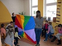 Wesołe zabawy w grupie