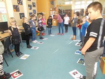 Dzieci podczas zabawy