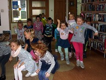 Wesoła zabawa integrująca grupę