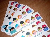 Kolorowe zakładki, które dzieci otrzymały na koniec spotkania