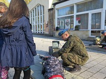 Pokaz sprzętu wojskowego: urządzenie treningowe do nauki strzelania CYKLOP