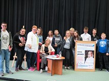 Młodzież z Anną Janko w ramach akcji 