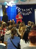 Prezentacja ciekawych książek dla dzieci podczas spotkania z rodzicami w Przedszkolu nr 9 