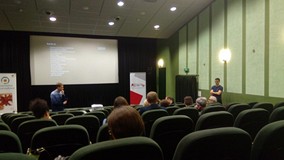 Publiczność zgromadzona na trzeciej projekcji filmu z cyklu 