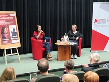 Marta Abramowicz udziela odpowiedzi