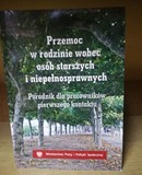 NA ZDJĘCIU KSIĄŻKI