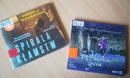 na zdjęciu audiobooki