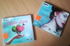 na zdjęciu audiobooki