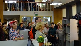 Publiczność zgromadzona na otwarciu Mediateki