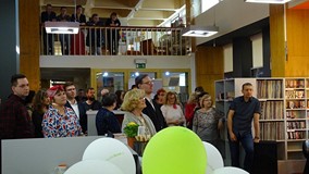 Publiczność zgromadzona na otwarciu Mediateki