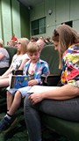 Nagrodzeni czytelnicy Filii nr 3, podczas Włoskiej Nocy w Bibliotece i Święta Czytelnika Dziecięcego