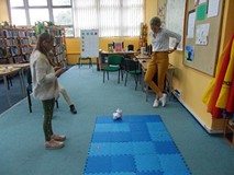 Dzieci programują ruchy Photonów