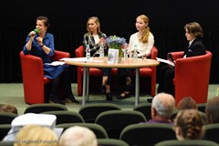 Organizatorka konkursu Elżbieta Werner i artyści z Pałacu Młodzieży - Agnieszka Tkacz, Małgorzata Be