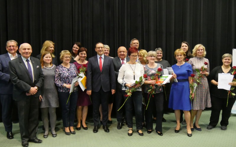 Władze miasta w Koszalinie, członkowie Koła i Oddziału Stowarzyszenia Bibliotekarzy...