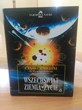 na zdjęciu książki