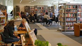 Wnetrze KBP podczas Żywej Biblioteki 2019