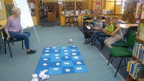 Dzieci programują ruchy Photonów