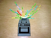 Pierwszaki ze Szkoły Podstawowej nr 18 to rozkojarzeni indywidualiści, ale doskonali recytatorzy