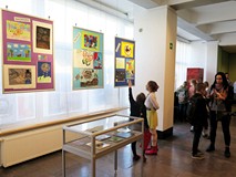 Wystawa prac nagrodzonych w powiatowym konkursie plastycznym „Ilustrujemy książki Wandy Chotomskiej